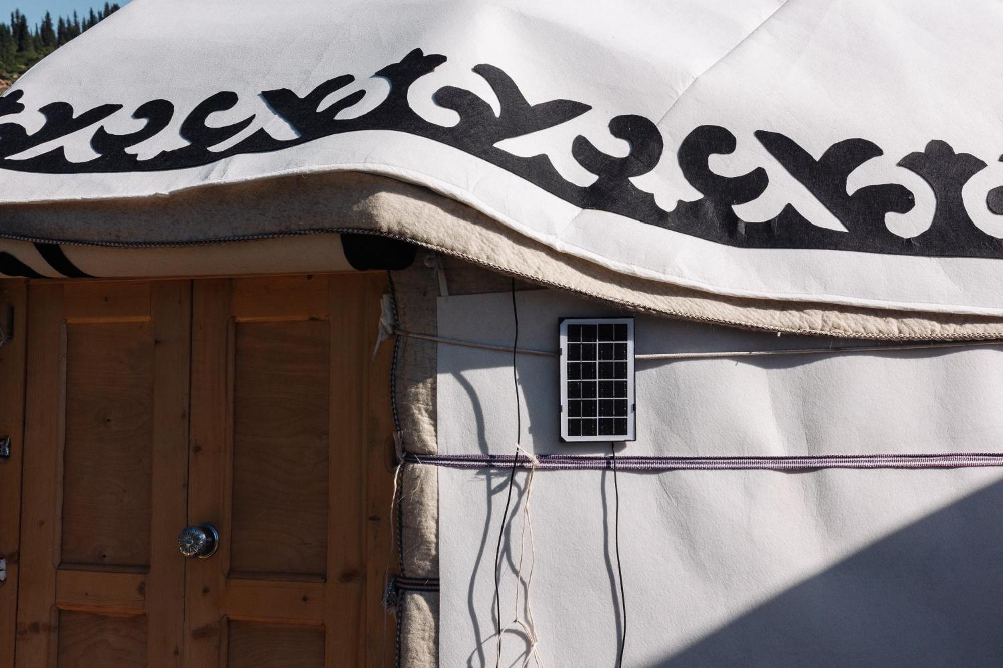 Eco Yurt Camp Arashan Hotell Teploklyuchenka Eksteriør bilde